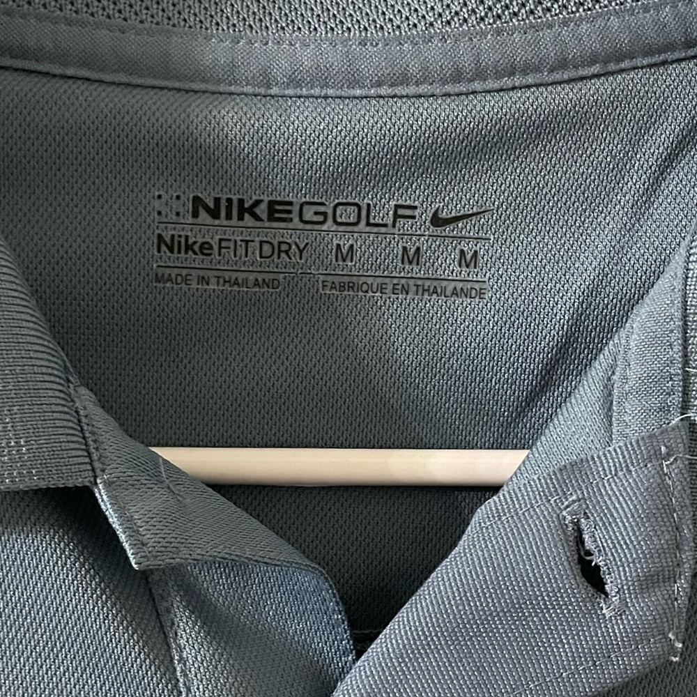 Nike Golf Men’s Polo Medium Embroidered - Picture 3 of 5